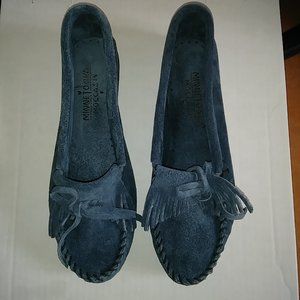 Women's Minnetonka Shoes, Kilty Blue Suede, Size 8, NEVER WORN!